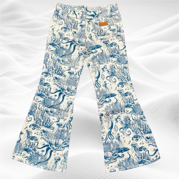 Wrangler Wanderer 622 Nautical
Coastal Cowgirl Seahorse Ocean
Flare 31(34)X32 - Picture 4 of 9